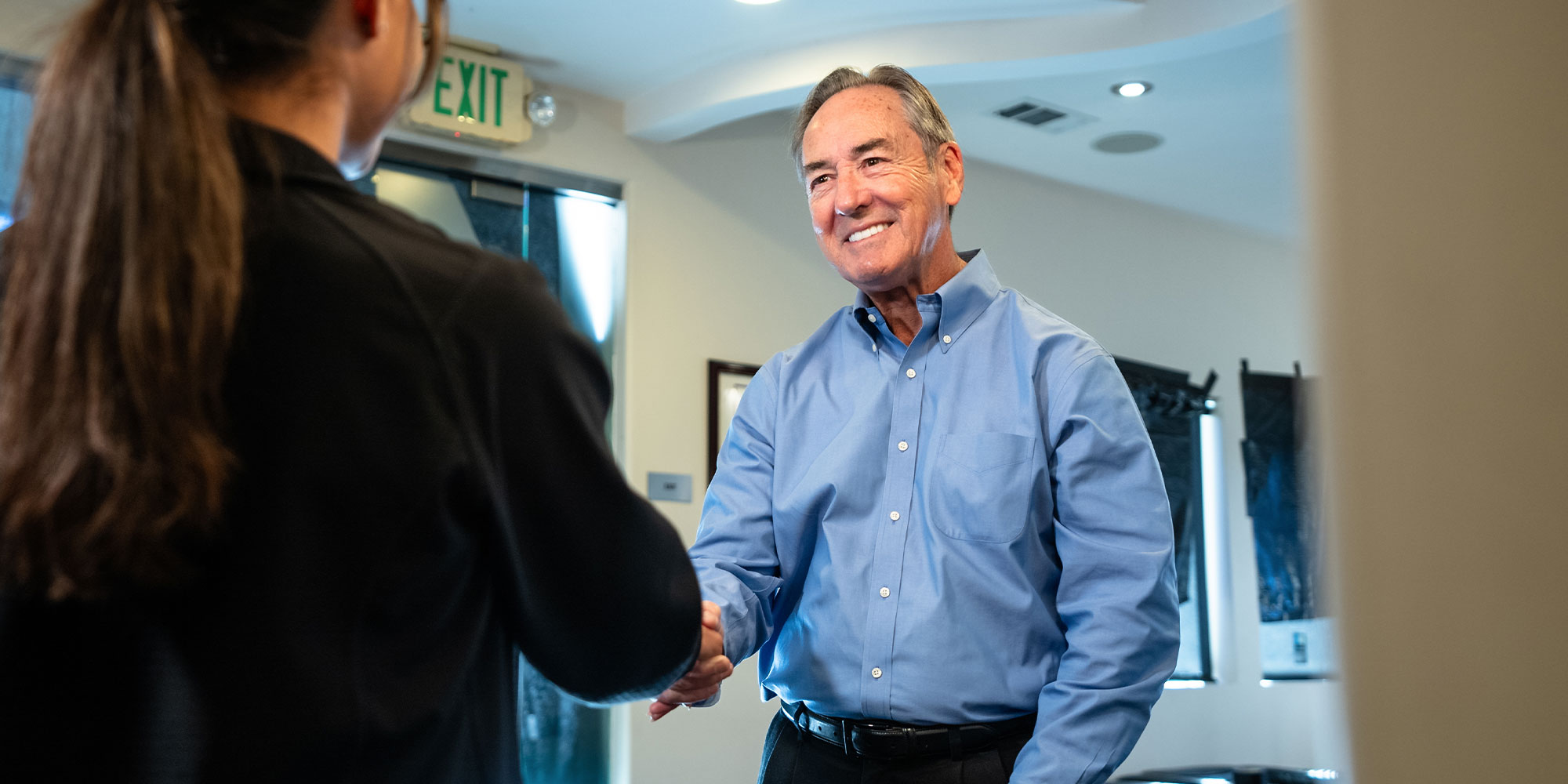 tony being welcomed to dr alijanain dds